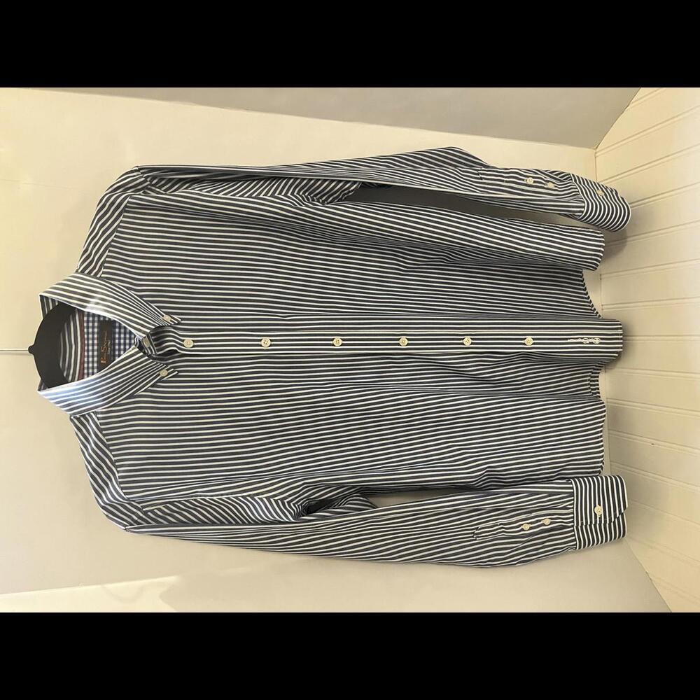 Men’s Ben Sherman Blue and White Striped Shirt Size XL